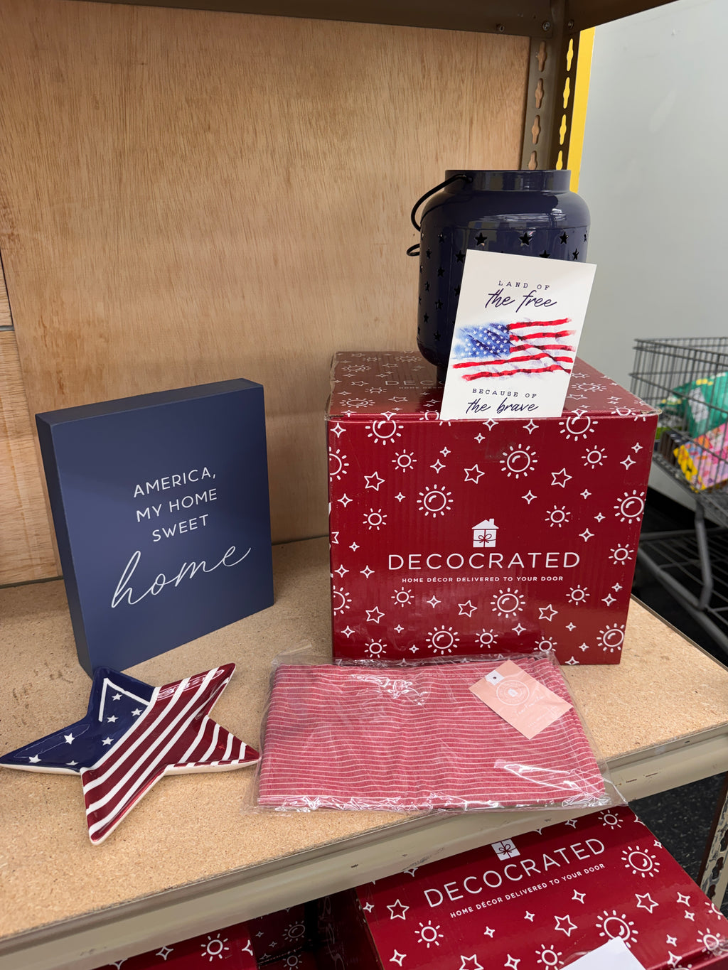 Americana Decor Kit